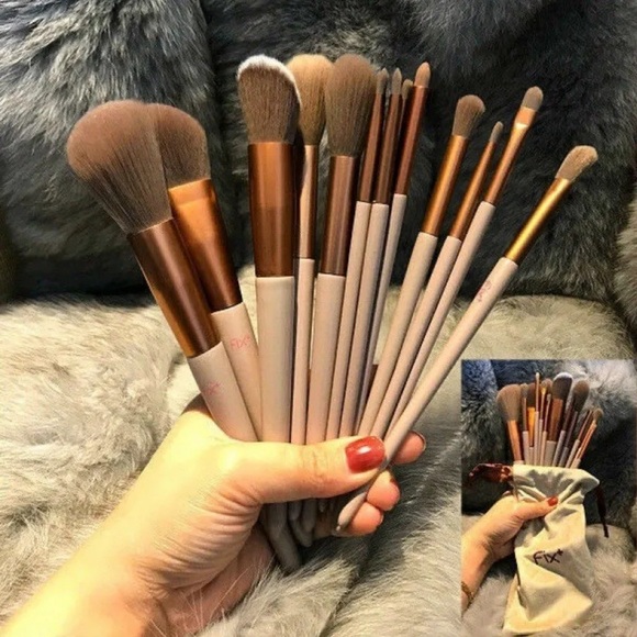 Makeup brush 13 pieces with sizes and shapes - Picture 3 of 4